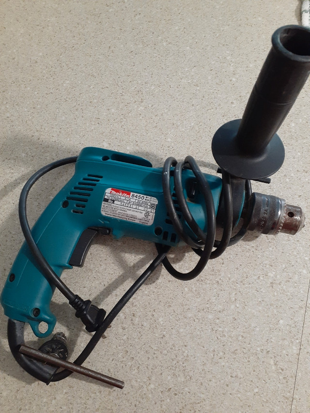 Hammer drill in Power Tools in Oshawa / Durham Region
