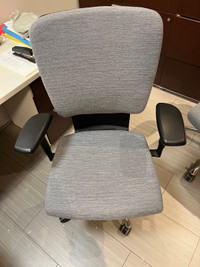 Office chair teknion