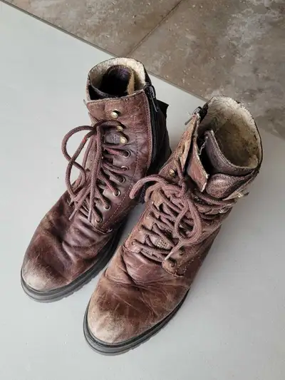 Rampage Boots women's size 8.5, View more