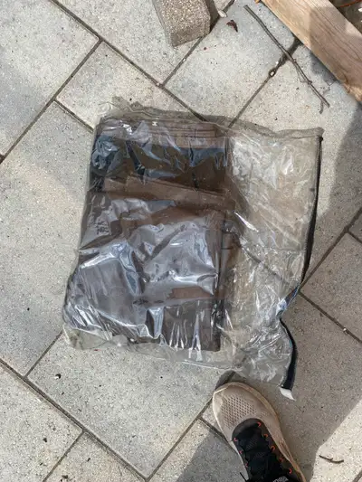 Never use volvo vnl front and back curtains. Brown . Back curtains is for middle roof. Asking just $...