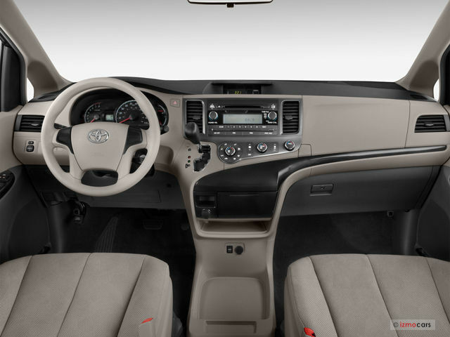 Toyota sienna 2012 for sale in Cars & Trucks in Ottawa - Image 3