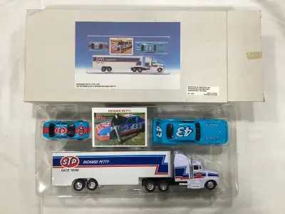 For sale is one Richard Petty 3-piece set issued by Racing Champions in 1992. Set contains one haule...