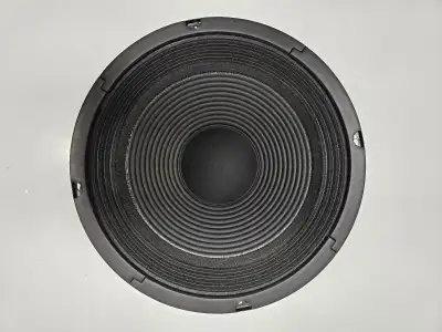 Fender R40 8 Ohms, View more