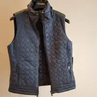 NWT reversible black blue indigo mid season women's vest
