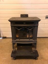 Regency Hampton H15 Freestanding Natural Gas Fireplace