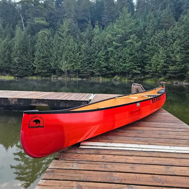 H2O Lightweight Canoes in Other in Saint John - Image 3