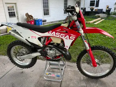 I have a blue plated 2022 GasGas EC300 with a bunch of extras. Low 30hrs on the bike. Flex handle ba...