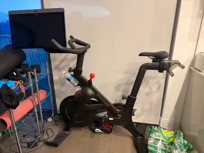 almost never used the bike after the replacement in 2023 November Like new condition Pick up only, b...