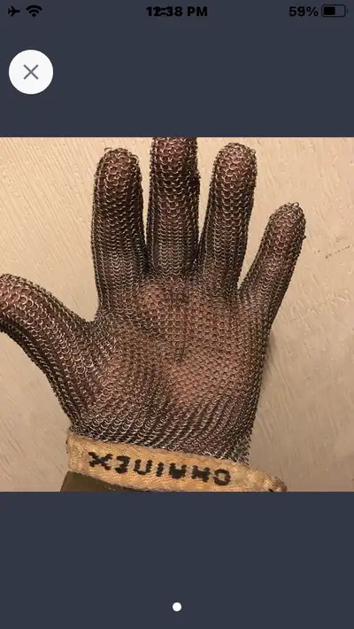 Chain mail glove , View more
