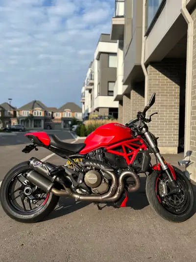 Up for sale is my recently acquired 2014 Ducati Monster 1200. - 21,770 km’s - Bought from GPBikes Ju...