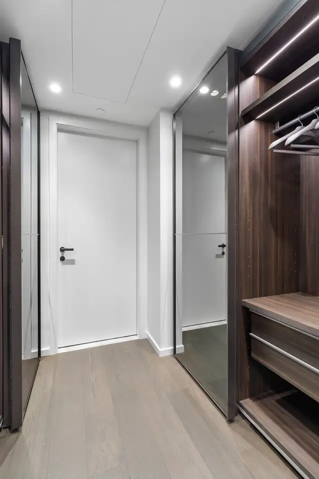 2B2B Waterfront Condo at False Creek / Olympic Village in Long Term Rentals in Vancouver - Image 15