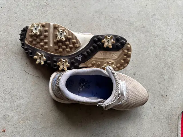 Adidas Kids golf shoes. Size 5.  $15 obo.63234703039745122