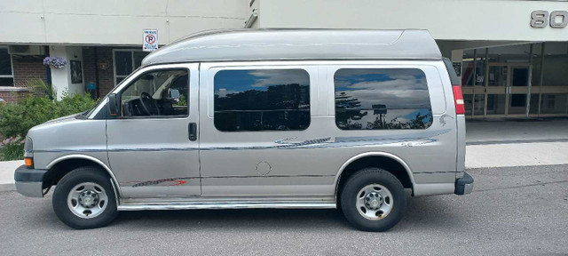 Disability Van in Cars & Trucks in Markham / York Region - Image 4