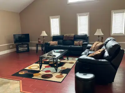 FULLY FURNISHED 2 BEDROOM APARTMENT