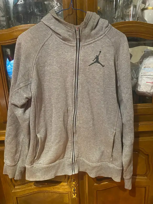 Grey Jordan sweatsuit63848995257987120