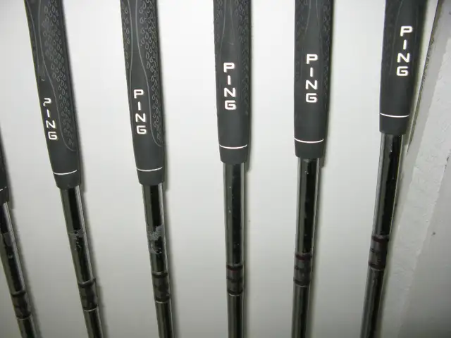 Ping Zing Golf Iron Set. Green Dot. 2-SW. Beautiful Condition in Golf in Ottawa - Image 5