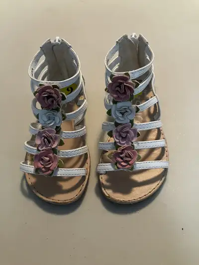 Souliers pour fille---Kid Girls Sandel Shoes --Size 9, View more