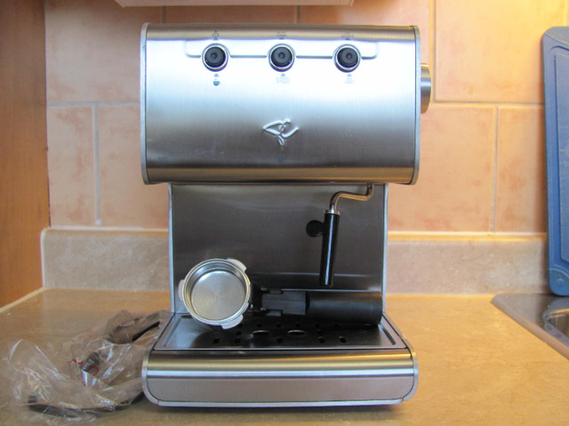 NEW PRICE *** ESPRESSO MACHINE - MACHINE EXPRESSO in Coffee Makers in Gatineau - Image 2