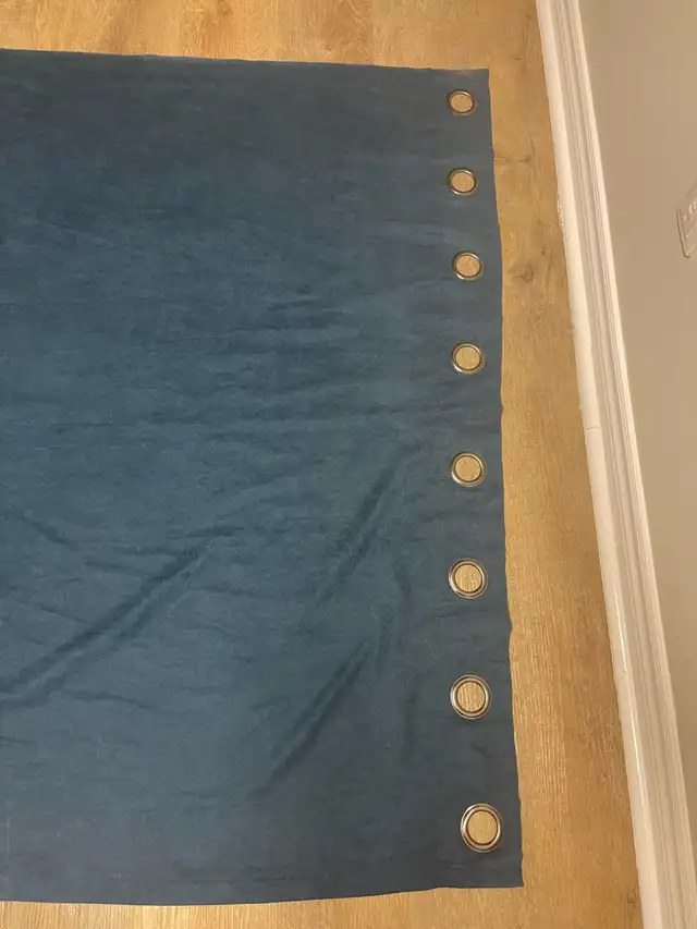 Curtain 213 cm X 138 cm628637297027851212