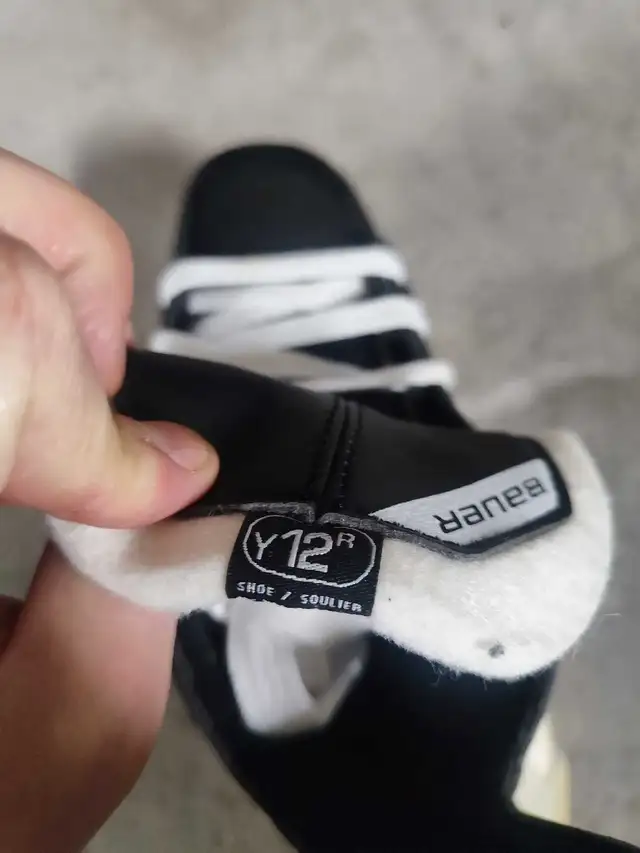 Pre-Season Sale - Kids toddler hockey skates "Bauer Nexus" NE in Hockey in City of Toronto - Image 5