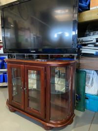 TV & Cabinet 