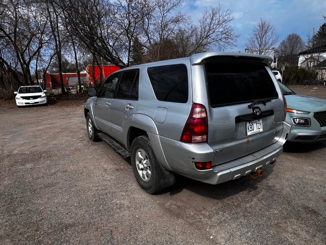 Toyota 4Runner — photo 4