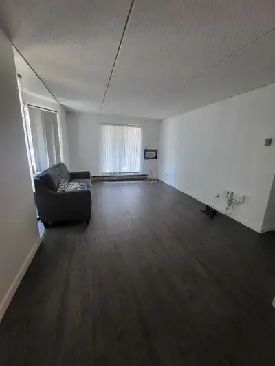Unfurnished Room for Rent
