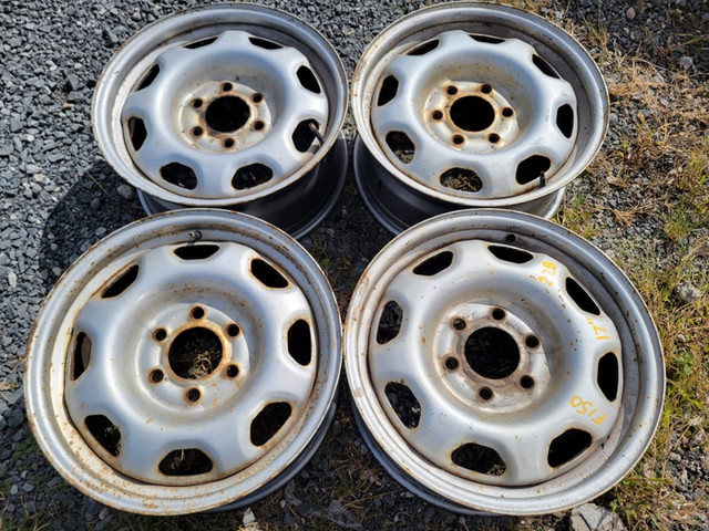 #228 4 RIMS 17 POUCES F150 dans Pneus et jantes  à Longueuil/Rive Sud