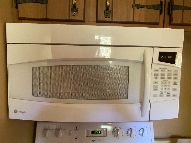 microwave oven used, in working condition. Microwaves & Cookers