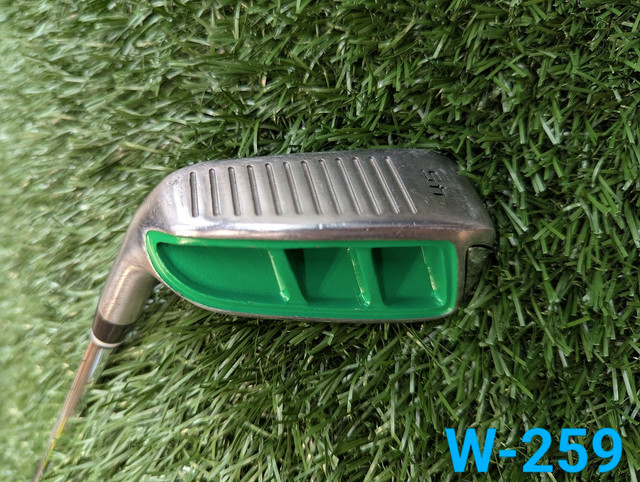 Mazel Square Strike Chipping Wedge 45 Degree - Left Handed in Golf in Edmonton