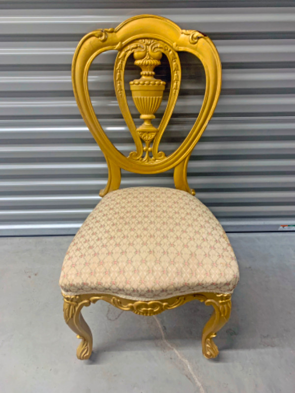French Accent Chair - Gold in Chairs & Recliners in Oshawa / Durham Region
