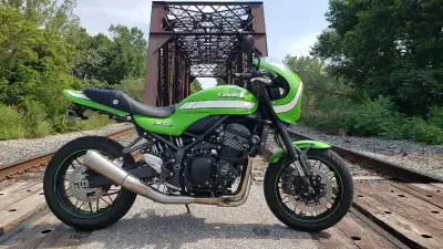Mint condition 2018 Kawasaki 900RS Cafe Ivan tune Delvic header with stock can 17000 kms Comes with...