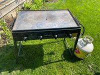 Out door grill with tank 130$. Obo