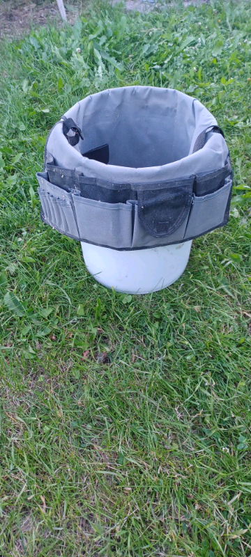 Bucket caddy/buddy/organizer in Storage & Organization in St. Albert - Image 3