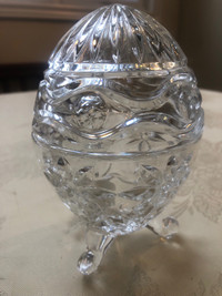 Glass Easter egg de oration/ candy dish