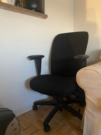 Office chair 