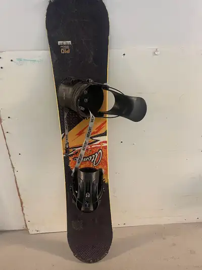 Atomic Snowboard, View more