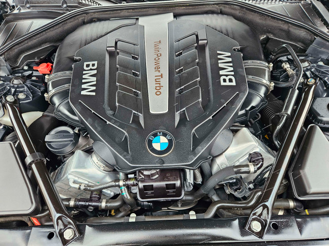 2012 BMW 750Li X-Drive 96k KM in Cars & Trucks in Edmonton - Image 2