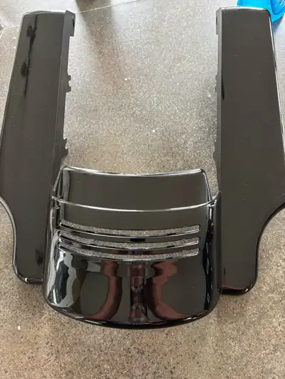 Harley street glide stretched rear fender extension. Vivid black, new , never been installed . Was f...