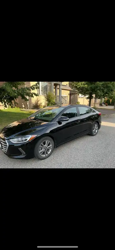 selling 2018 Hyundai Elantra with only 37,660 km in excellent condition runs like new, carfax shows...