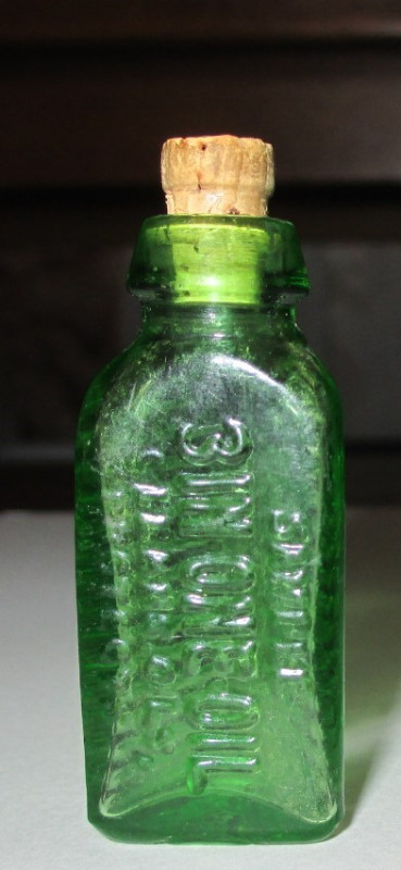 Collectable Miniature 3 in One Sample Bottle Rare Reduced! in Arts & Collectibles in Bedford
