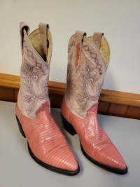 DAN POST PINK LEATHER COWBOY/COWGIRL BOOTS SIZE 6.5. 12 inches t