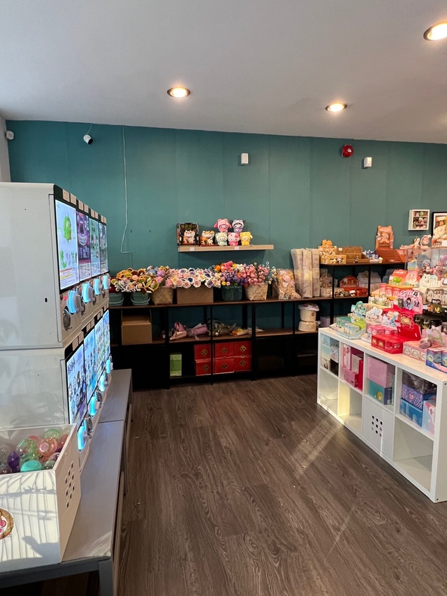 SOUTH END COMMERCIAL SPACE ON BARRINGTON FOR LEASE *** Commercial