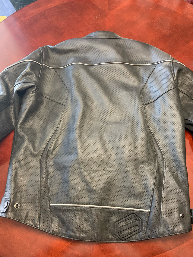 Mens Shift Perforated leather Motorcycle jacket in Men's in Calgary - Image 2