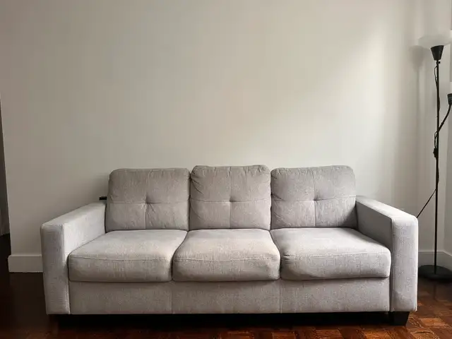 Structube Erin 3-Seater Sofa - Light Grey in Couches & Futons in City of Toronto - Image 5