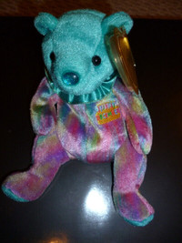 December Birthday Bear Retired Ty Beanie Baby with tag