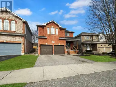 4 Beds 3 Baths House for rent ( basement not included )