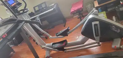 900 diamondback elliptical machine, View more