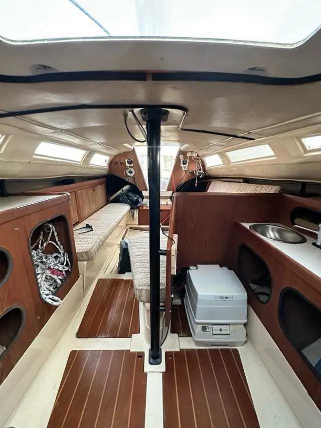 Hobie 33 Sailboat in Sailboats in Barrie - Image 7