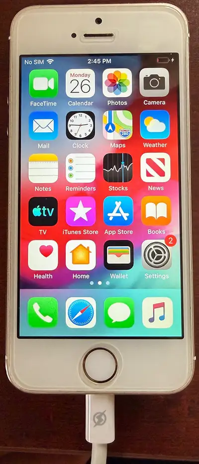 Apple iPhone 5S – Model ME298C/A – Unlocked – Clean Condition, View more